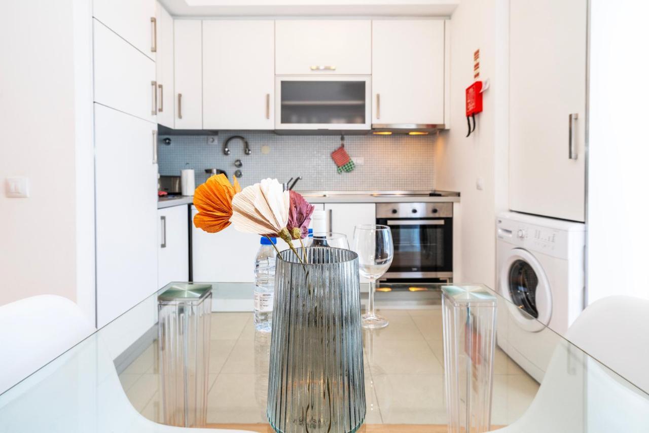 Modern Flat By Lagos Marina And Old Town Lagos Extérieur photo